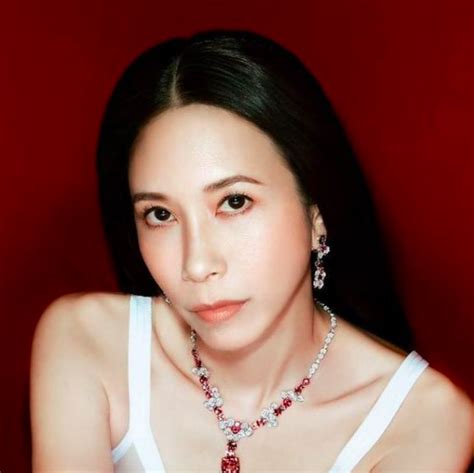 Singer Karen Mok’s Dolce & Gabbana robe touches nerve in China